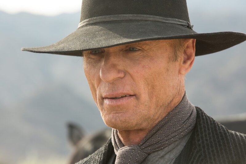 Man in Black (Ed Harris). – Bild: 2016 Home Box Office, Inc. All rights reserved. HBO® and all related programs are the property of Home Box Office, Inc.
