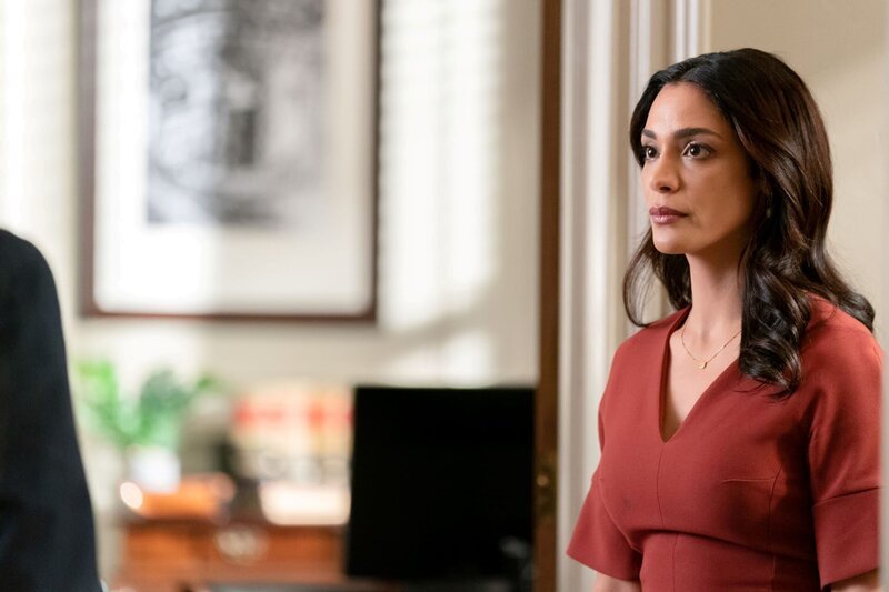 ADA Samantha Maroun (Odelya Halevi) – Bild: Universal Television LLC