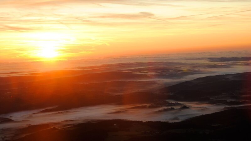 Schöcklland bei Sonnenuntergang – Bild: Bergblick
