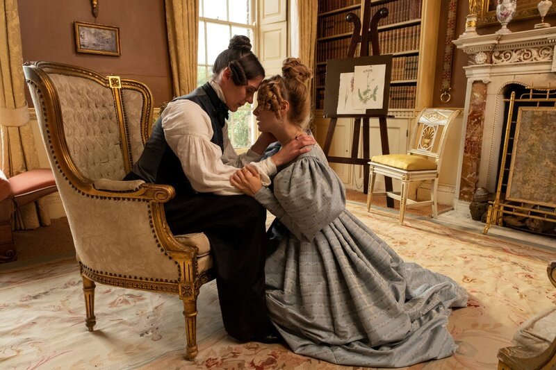 L-R: Anne Lister (Suranne Jones) and Ann Walker (Sophie Rundle) – Bild: MATT SQUIRE /​ HBO