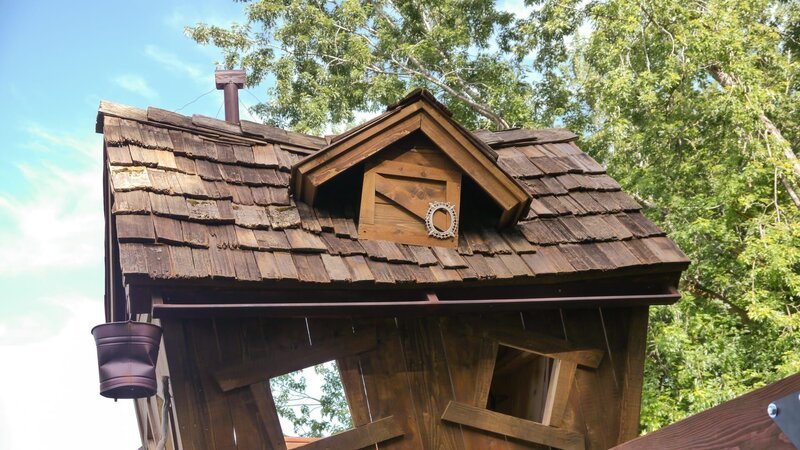 HOLZHAUS – Bild: Animal Planet