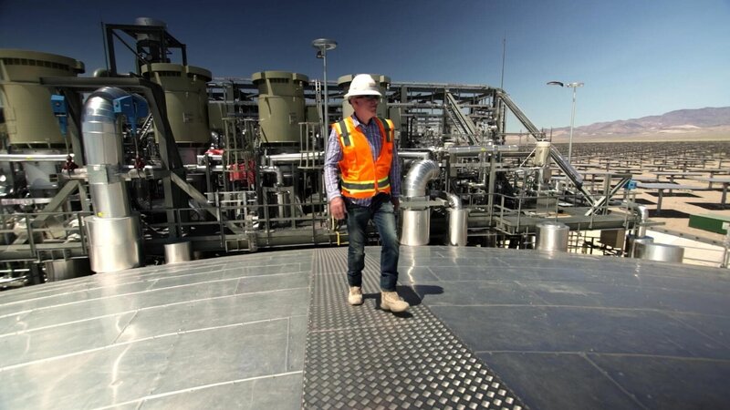 Reliance on fossil fuels is leading us into a global energy crisis. If we act now, developments in energy production could avert disaster and usher in a new era of clean, safe energy. – Bild: 1996⁠–⁠2015 National Geographic Channel. All rights reserved.