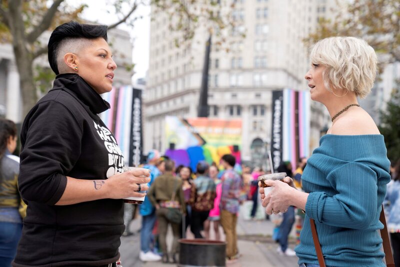 Che Diaz (l. Sara Ramirez) und Miranda Hobbes (Cynthia Nixon) – Bild: Craig Blankenhorn /​ Warner