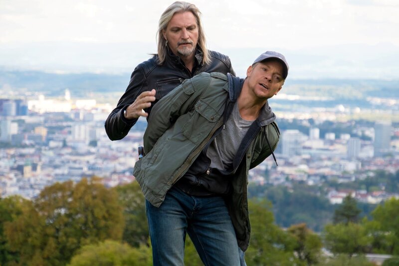 Major Carl Ribarski hat Lorenz Meidinger zur Strecke gebracht. – Bild: Petro Domenigg/​FILMSTILLS.AT KG – Witthauergasse 22⁠–⁠1180 VIENNA /​ Bavaria Media GmbH