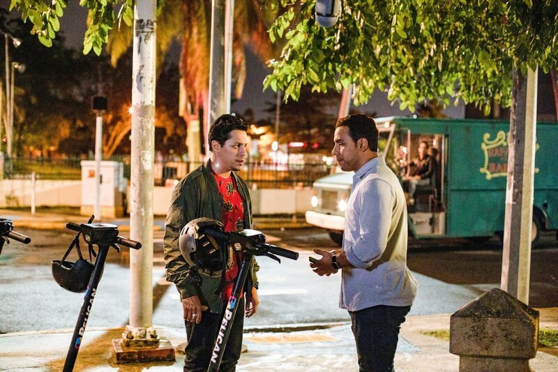 David Del Rio (Mateo), Victor Rasuk (Daniel). – Bild: ORF/​Universal/​ABC/​Laura Magruder