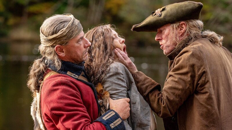 Brutale Rache: Gerald Tyler als Arvin Hodgepile, Caitriona Balfe als Claire Randall, Ned Dennehy als Lionel Brown – Bild: SRF/​Sony Pictures Television Inc.