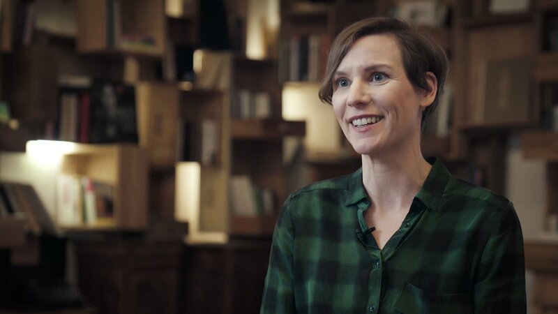 Alone Together Staffel 1 Expertin Caroline Fux 2025 – Bild: SRF