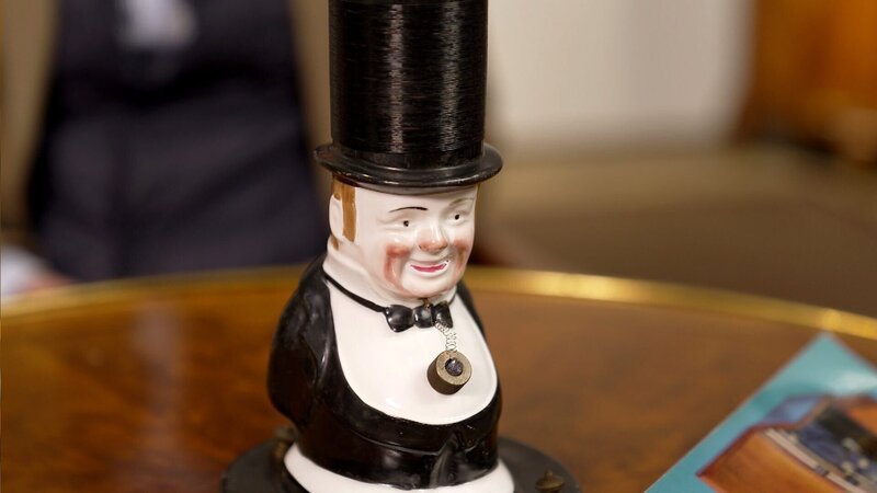 Detektorradio Uncle Tom. – Bild: ORF/​Clever Contents