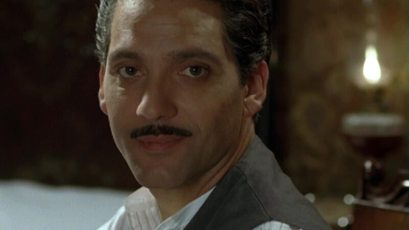 Giuseppe Moscati (Beppe Fiorello) – Bild: Bibel TV