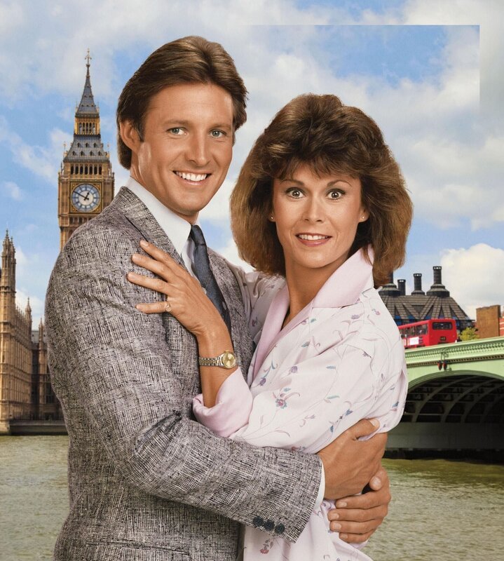 Lee Stetson (Bruce Boxleitner, l.); Amanda King (Kate Jackson, r.) – Bild: Warner Bros. Entertainment Inc.
