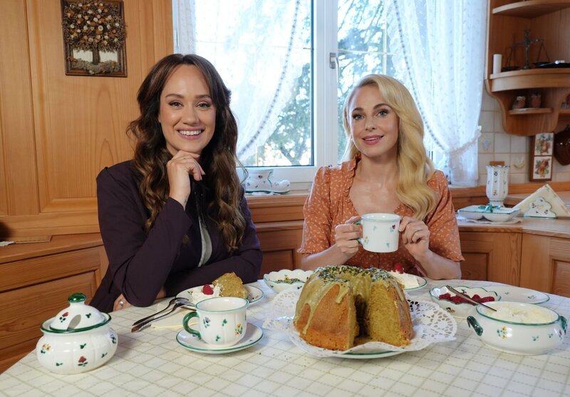 Sasa Schwarzjirg, Silvia Schneider. – Bild: ORF/​TV Friends