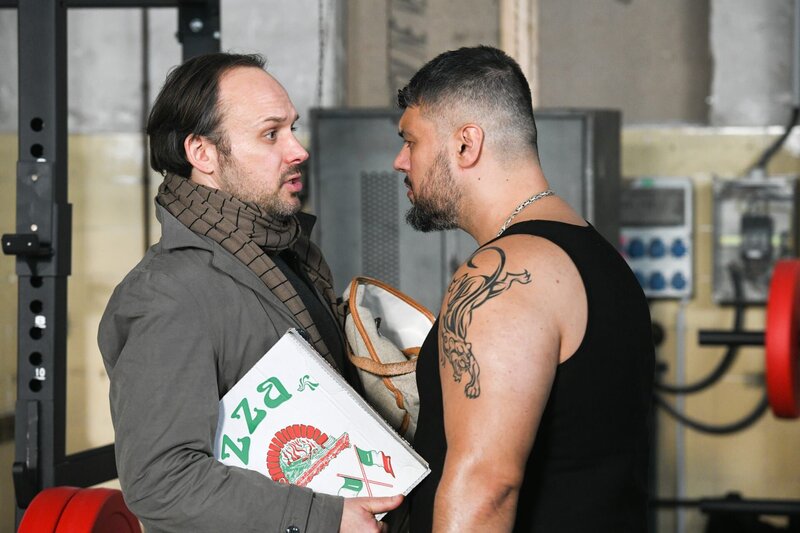 Hüftkreisen mit Nancy – Bild: ZDF und Ivan Maly