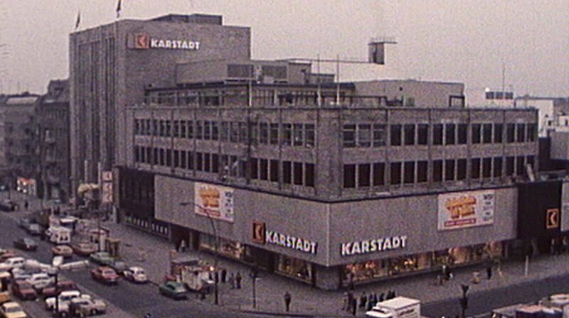 Das Warenhaus Karstadt in Berlin am Hermannplatz, wie es einmal war. – Bild: rbb