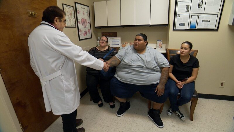 Michael meets DrNow for the first time at his consultation. – Bild: Discovery Communications