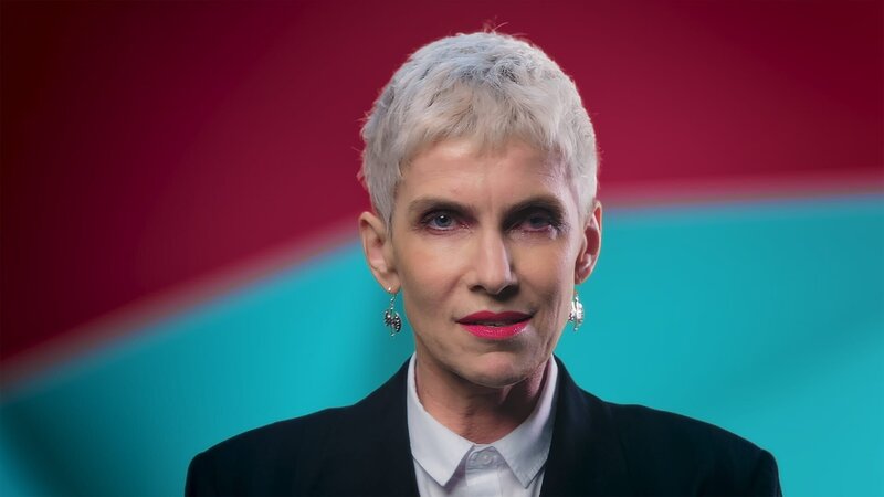 Die fetten Jahre sind vorbei. Bio ist das neue Zauberwort und wird am Ende der Dekade zum Markenzeichen urbanen Lifestyles. Ohnehin hat das gesunde und gepflegte Speisen Konjunktur. – Bild: ZDF