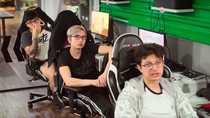 L-R: Bruno „Envy“ Farias, Alvaro Miguel „VVvert“ Martins, Pedro „Lynx“ Quintavalle – Bild: Curiosity TV