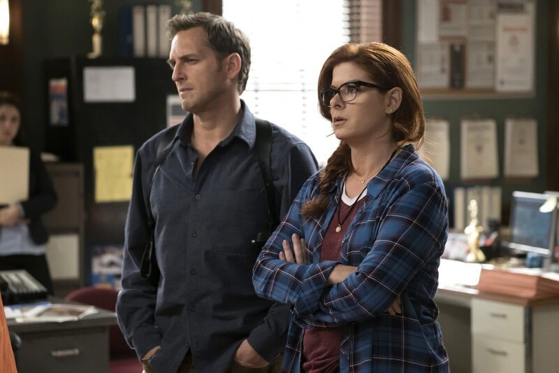 Bild: PLURIMEDIA (Warner Bros Television)