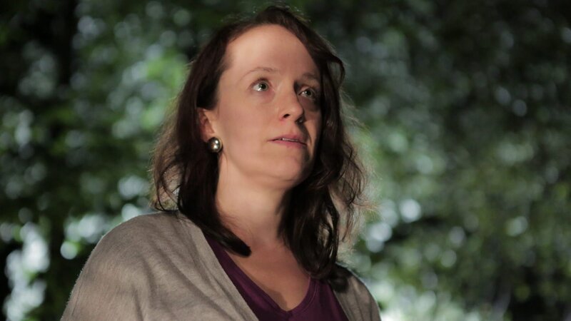 Lori looks into the distance. – Bild: Discovery Communications
