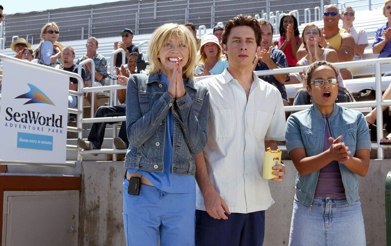 Verbringen einen netten Tag zusammen: Elliot (Sarah Chalke, l.), J.D. (Zach Braff, M.) und Carla (Judy Reyes, r.) … – Bild: ORF/​Disney