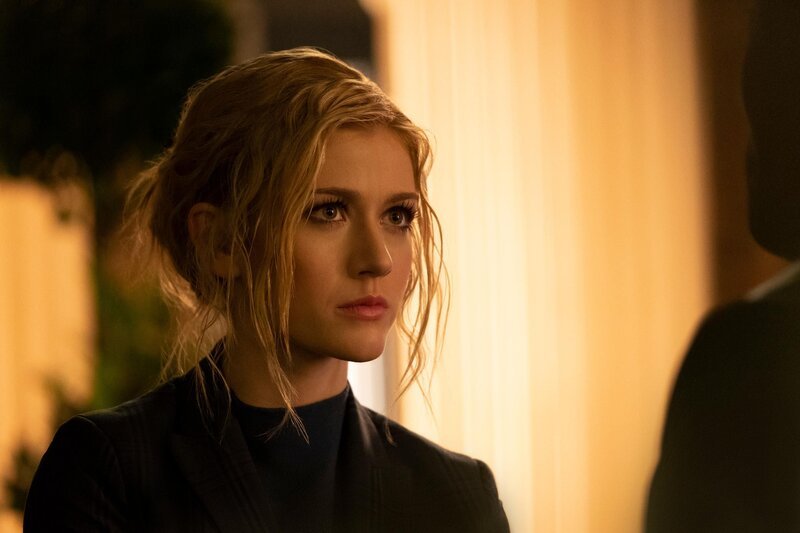 Mia Smoak (Katherine McNamara) – Bild: RTL /​ Warner Bros. Entertainment