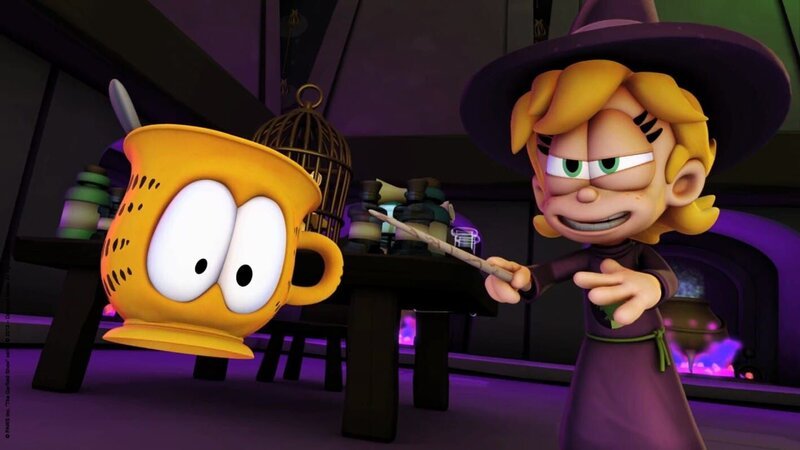Abigail verwandelt Garfield in eine Tasse. – Bild: HR/​Dargaud Media/​MediaToon/​Paws Inc./​France 3
