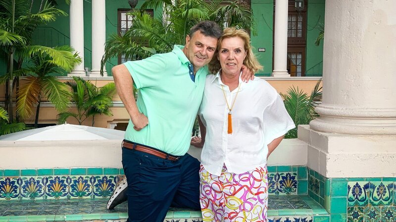 Thomas und Bea Schmied im Biltmore Hotel – Coral Gables – Bild: SRF