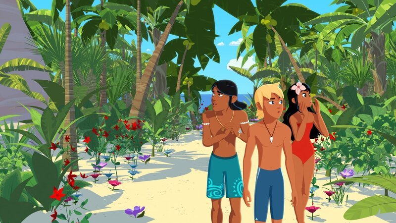 Auru (v.l.), Yann und Timeti erkunden vorsichtig eine ihnen unbekannte Insel. Sie scheint bewohnt zu sein, aber bisher haben sie noch niemanden entdeckt. – Bild: ZDF/​Media Valley/​Marzipan Films