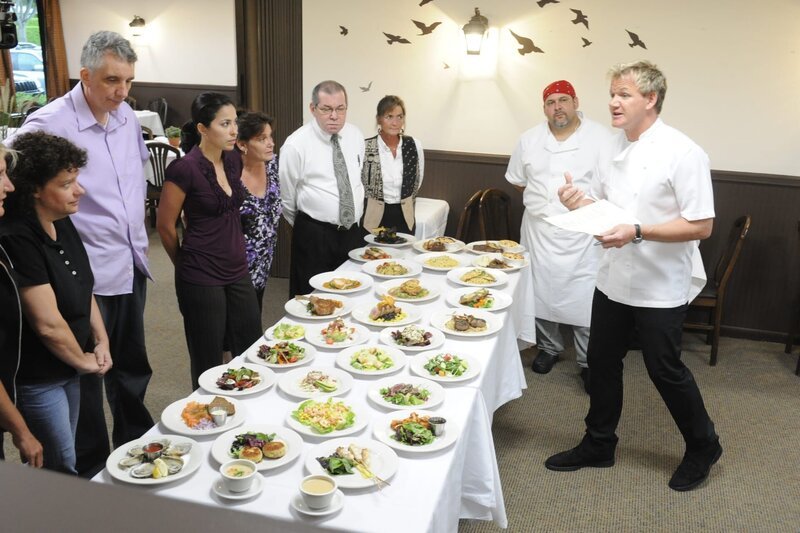 Gordon Ramsay (r.) – Bild: 2009 ITV Studios, Inc.