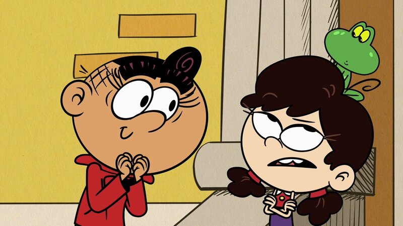 L-R: Carlino Casagrande, Adelaide Chang, Froggy 2 – Bild: ViacomCBS