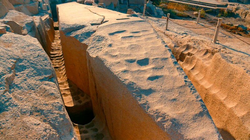 Der Transport riesiger Obelisken bezeugen die Ingenieurskunst der alten Ägypter. – Bild: phoenix/​ZDF/​Label News