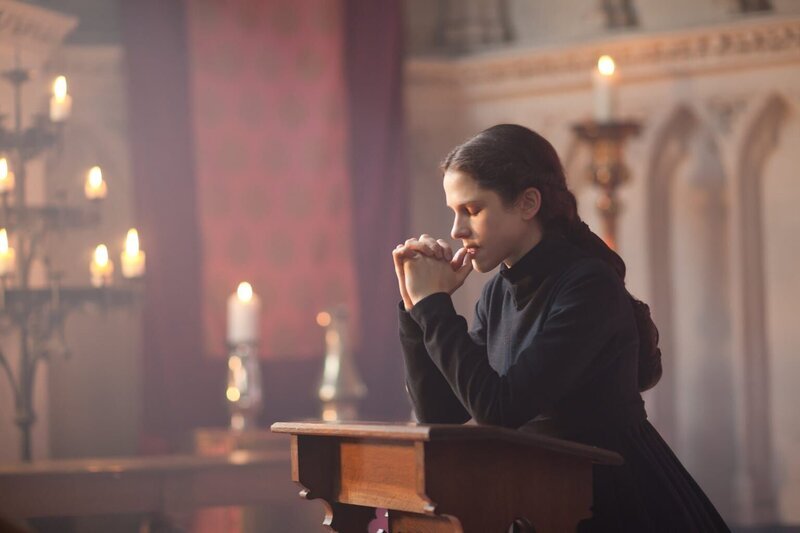 Verbissen kämpft Lady Margaret Beaufort (Amanda Hale) dafür, dass ihr Sohn König von England wird. Dafür geht sie sogar über Leichen … – Bild: 2013 Starz Entertainment LLC, All rights reserved