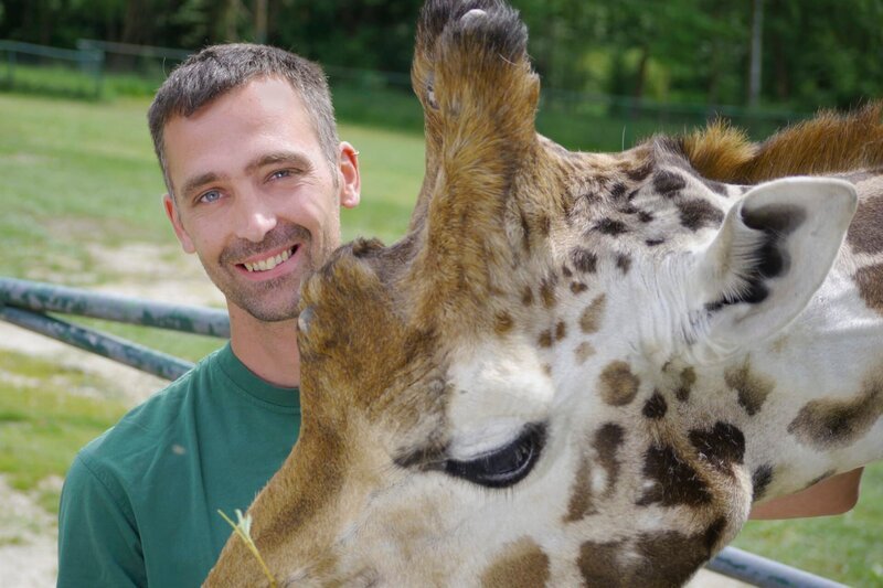Tierpfleger Christian Heberer, aus dem Kronberger Opel-Zoo. – Bild: HR/​Antje Mergel