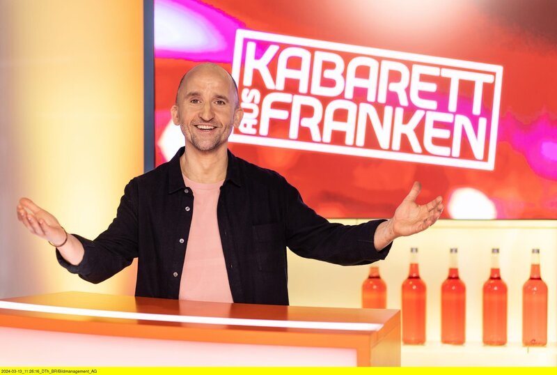 Moderator Markus Barth. – Bild: ZDF und BR/​Markus Konvalin