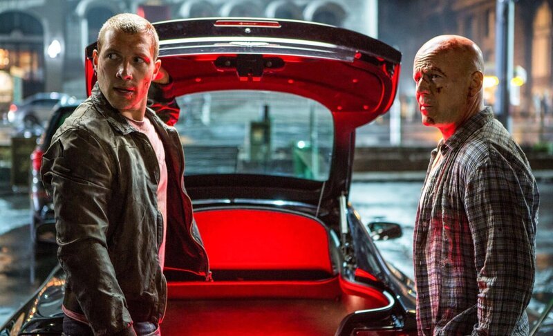 Jai Courtney, Bruce Willis. – Bild: ORF/​Sevenone/​20th Century Fox