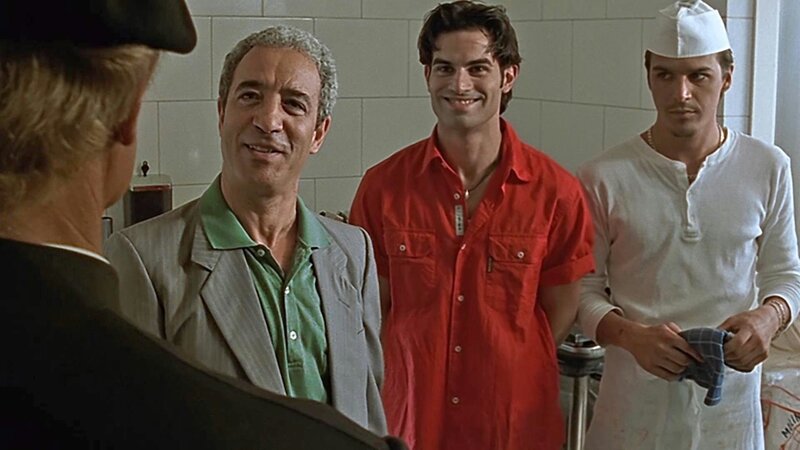 Don Matteo S02E10: Liebe kennt keine Grenzen (Moglie e buoi dei paesi