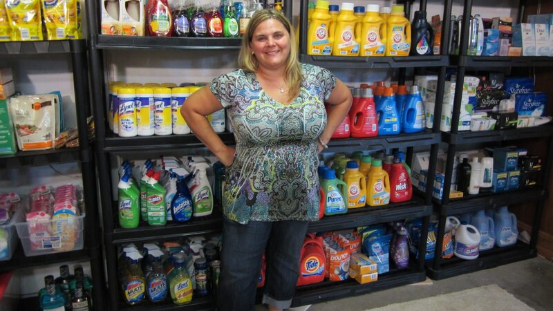 Gia with her stockpile. – Bild: Discovery Communications