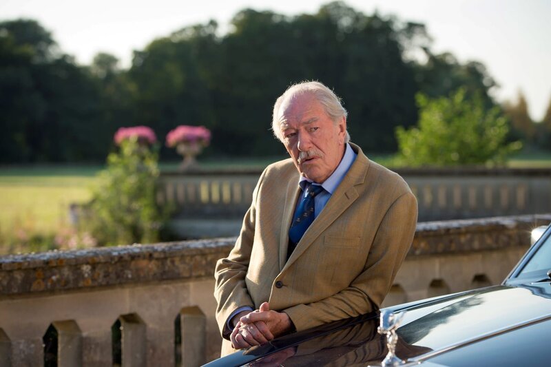 Michael Gambon als Howard Mollison – Bild: Steffan Hill /​ Â© Steffan Hill 2014