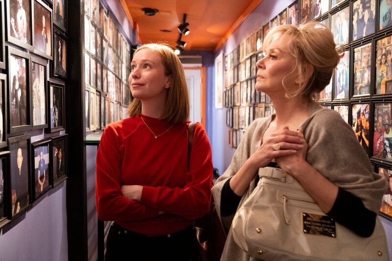 Ava (Hannah Einbinder, l.) und Deborah Vance (Jean Smart) Die Verwendung des sendungsbezogenen Materials ist nur mit dem Hinweis und Verlinkung auf RTL+ gestattet. – Bild: ZDF und HBOMAX/​Universal Television