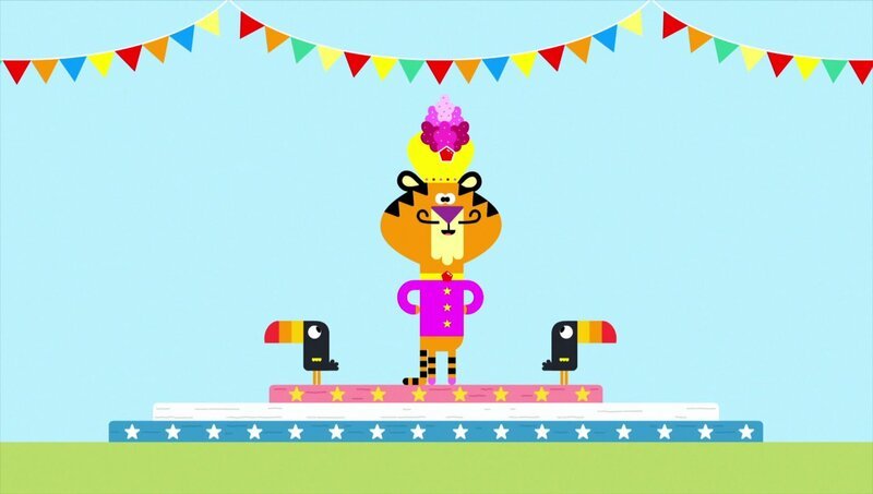 Duggee und die Quirlies nehmen an einem Hindernisrennen teil. Wie sie das wohl meistern werden? – Bild: WDR/​Die Sendung mit dem Elefanten