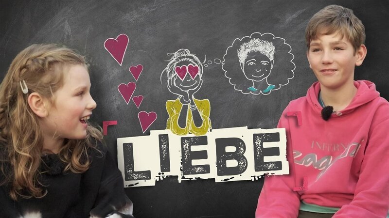 Für die Geschwister Lotta und Emil ist die Liebe in ihrer Familie das Größte. – Bild: Radio Bremen/​Klaus Kurth