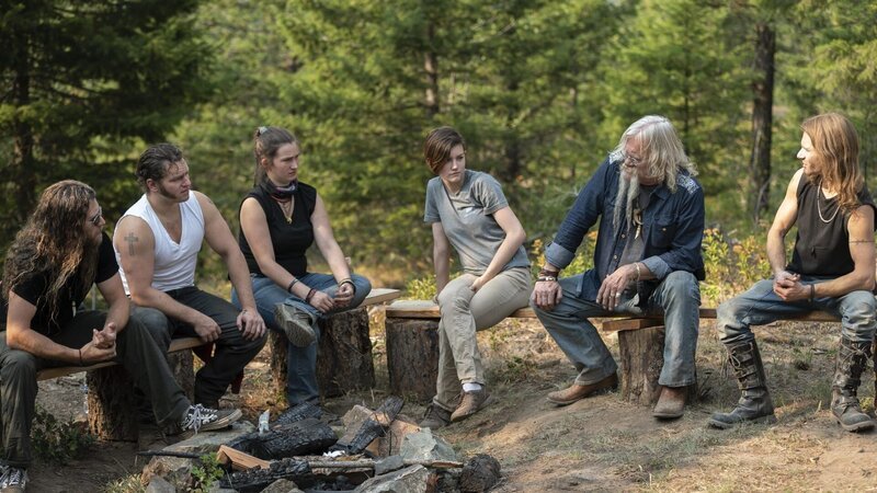 The Brown Family, (L-R) Noah, Gabe, Snowbird, Rain. Bill and Bear. – Bild: PLURIMEDIA (Discovery Communications)