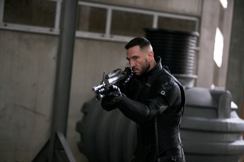 Master Chief (Pablo Schreiber) – Bild: 2022 MICROSOFT CORPORATION. All Rights Reserved.