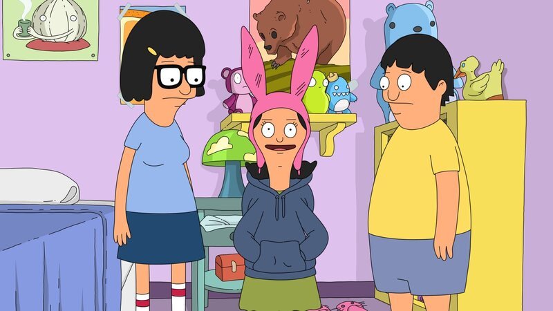 Machen eine interessante Entdeckung, während ihre Eltern sich mit einem fiesen Vermieter herumschlagen müssen: Gene (r.), Tina (l.) und Louise (M.) … – Bild: ViacomCBS /​ FOX /​ 2014 FOX BROADCASTING /​ BOB’S BURGERS and 2014 TCFFC ALL RIGHTS RESERVED.