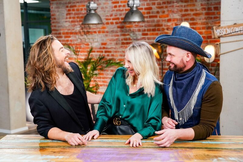 Eric Schroth, Christin Kaldma und Rolf Buck (v.l.). – Bild: RTL /​ Stefan Gregorowius