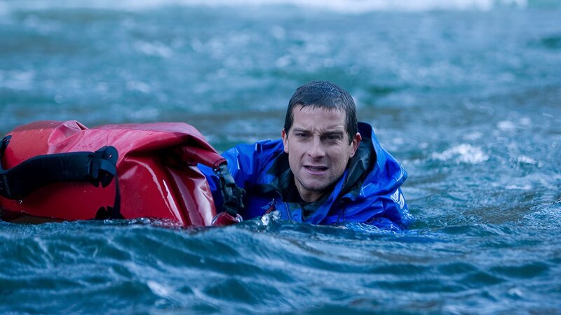 Bear Grylls and crew film Man Vs. Wild Hells Canyon, OR Snow travel Alpine travel Rapids Fire building; Bear Grylls and crew film Man Vs. Wild Hells Canyon, OR Snow travel Alpine travel Rapids Fire building – Bild: Discovery