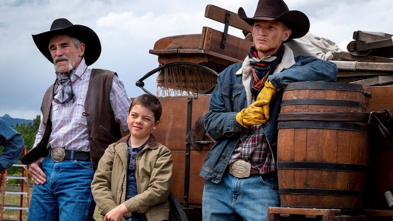 Lloyd Pierce (Forrie J. Smith, l.), Tate Dutton (Brecken Merrill, m.) und Jimmy Hurdstrom (Jefferson White, r.) – Bild: AXN