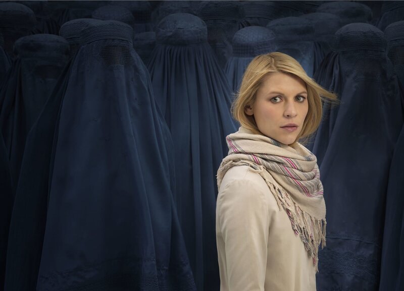 (4. Staffel) – Carrie Mathison (Claire Danes) tritt als CIA-Agentin eine neue Stelle im Mittleren Osten an, um den Terrorismus zu bekämpfen … – Bild: 2014 Showtime Networks, Inc., a CBS Company. All rights reserved. Lizenzbild frei