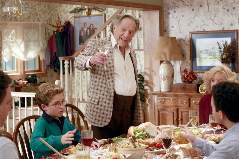 Bild: 2014, 2015 Sony Pictures Television Inc. All Rights Reserved. /​ Ron Tom Lizenzbild frei