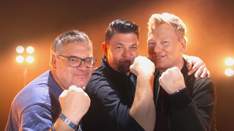 Die Herausforderer v.l.: Elton, Tim Mälzer und Knossi – Bild: RTL