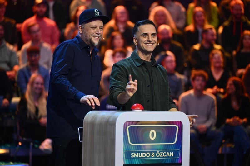Smudo (l.); Özcan Cosar (r.) – Bild: Seven.One /​ Willi Weber